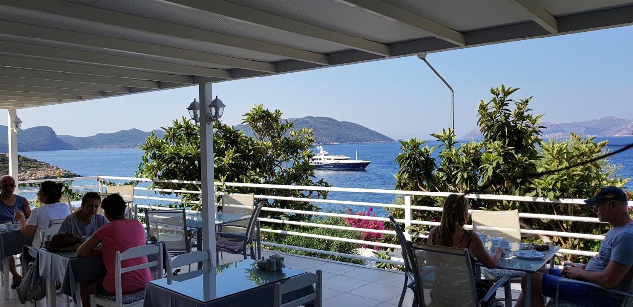 Cakil Pansiyon Kaş Esterno foto