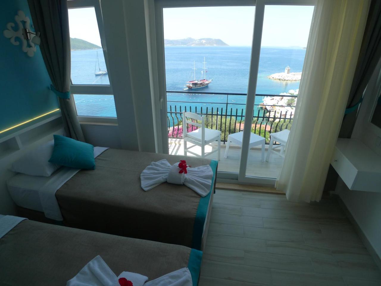 Cakil Pansiyon Kaş Esterno foto