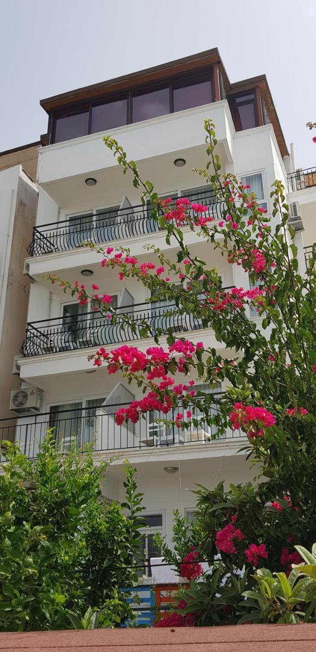 Cakil Pansiyon Kaş Esterno foto